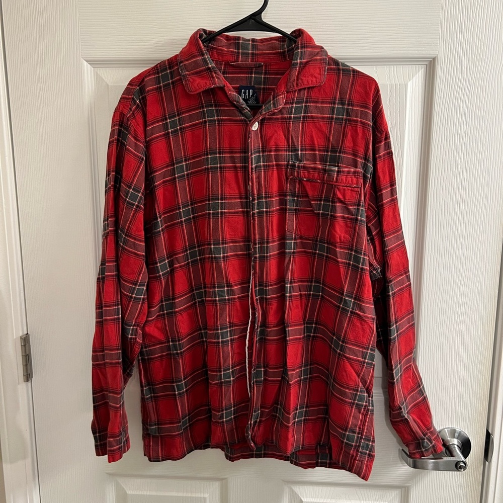 Gap Red Plaid Flannel Button Up